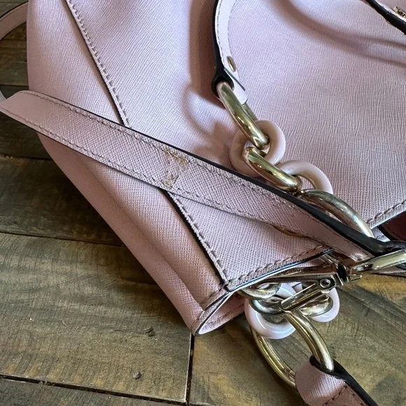 Michael Kors Cynthia Ballet Pink Leather Crossbody Bag - Picture 7 of 8